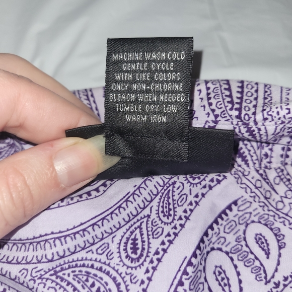 Style & Co Petite: Purple Paisley 3/4 Sleeve, Deep-Cut Button-Down Top, Size 8P - Picture 10 of 16